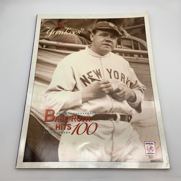 Vintage 1995 Yankees Yearbook 46th Annual Edition Babe Ruth Tribute - Picture 1 of 10